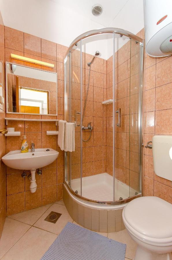 Apartments Zoran Drvenik (Split-Dalmatia) Exterior foto